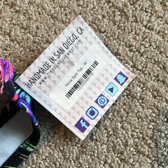 Freedom Rave Wear Top - Picture 2 of 2